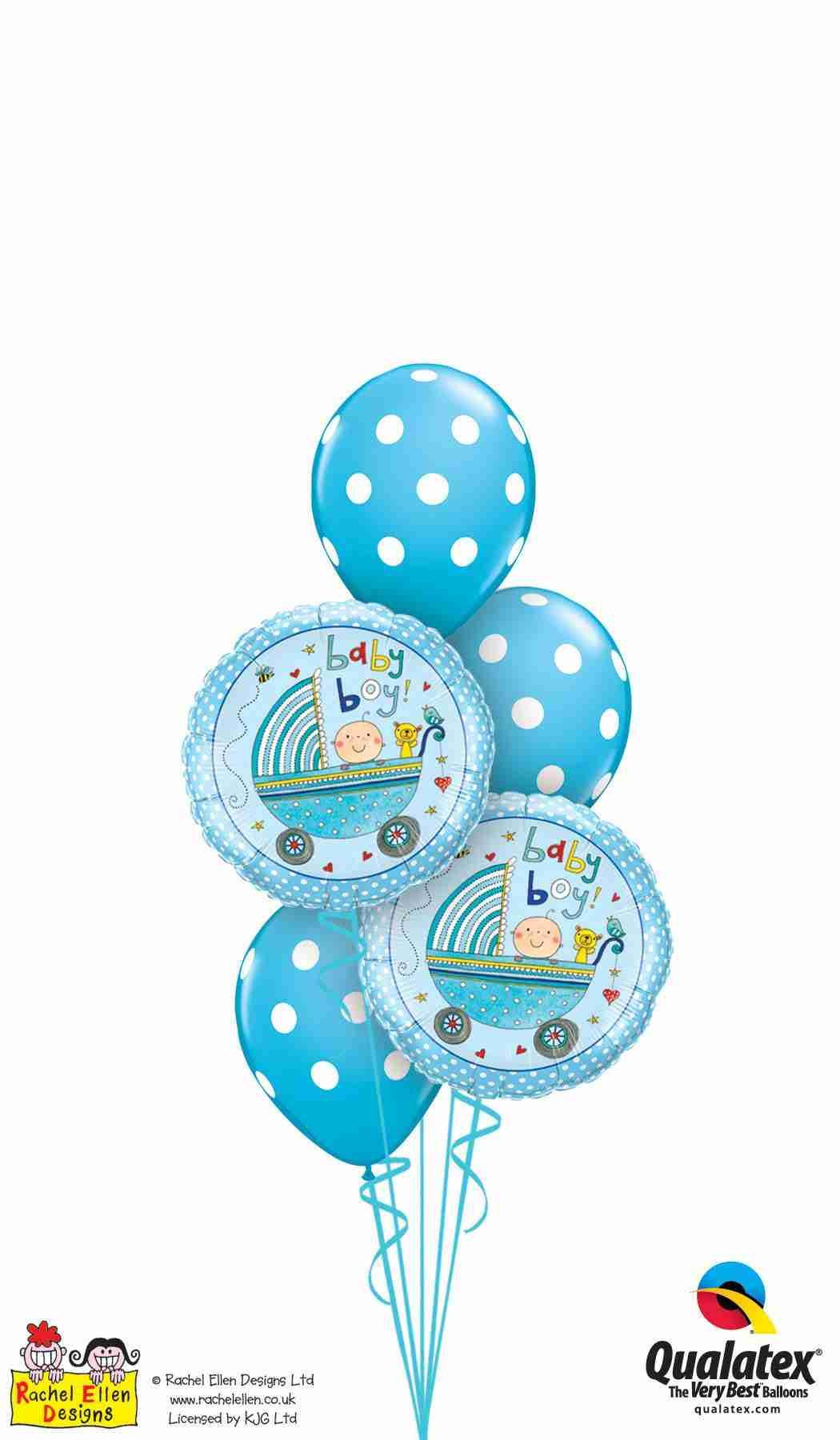 Bebe cochecito y lunares